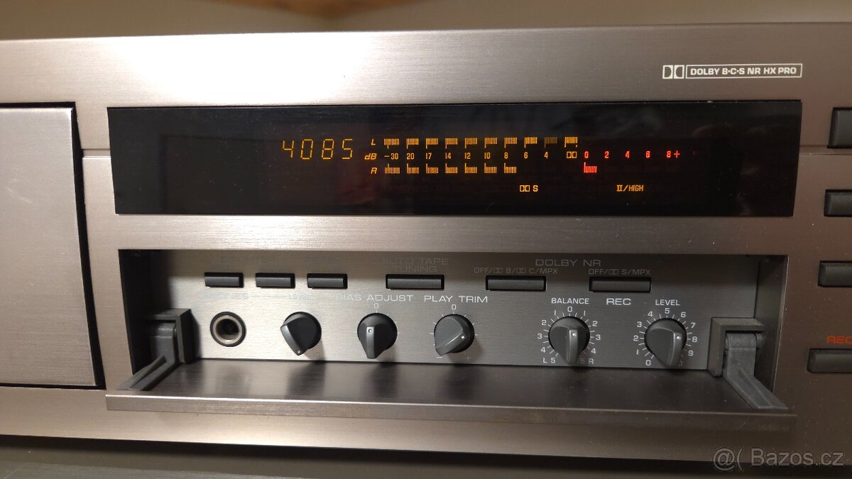 YAMAHA KX 580 dolby S - 8