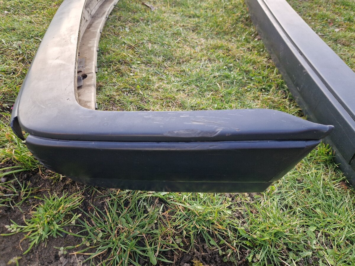 BMW e30 nárazníky plast - 8