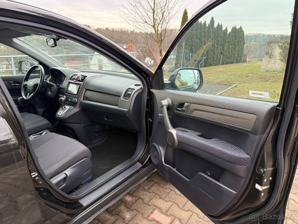 Pronájem Honda CR-V 2.2 TDCi automat, 110kW, 2012 - 8