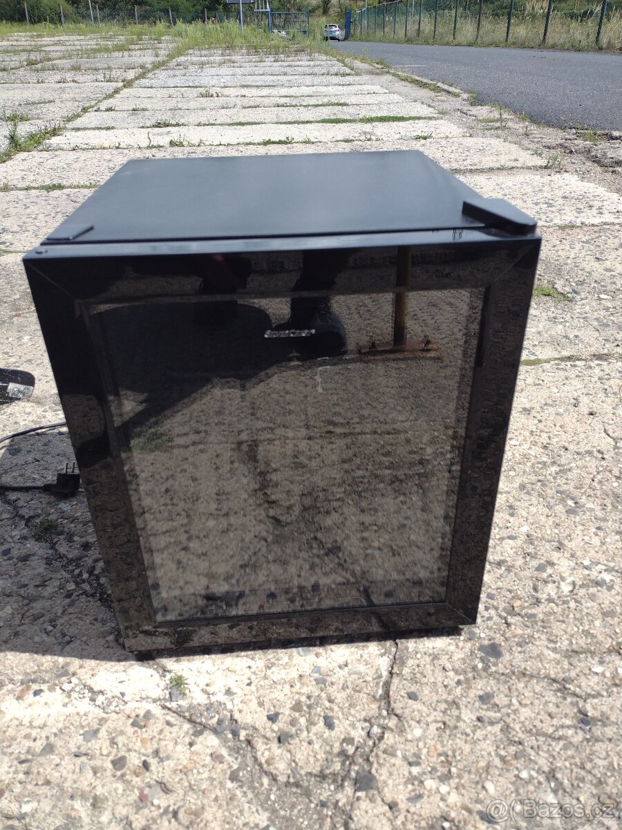 Mini lednice,minibar - 8