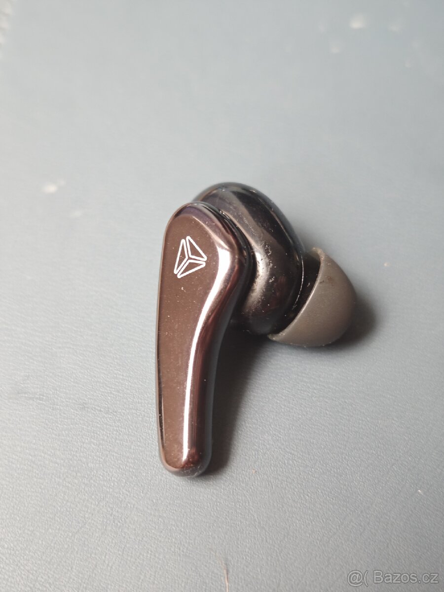 Náhradní sluchátka jsou jiná. JBL, Jabra, skullcandy. - 8