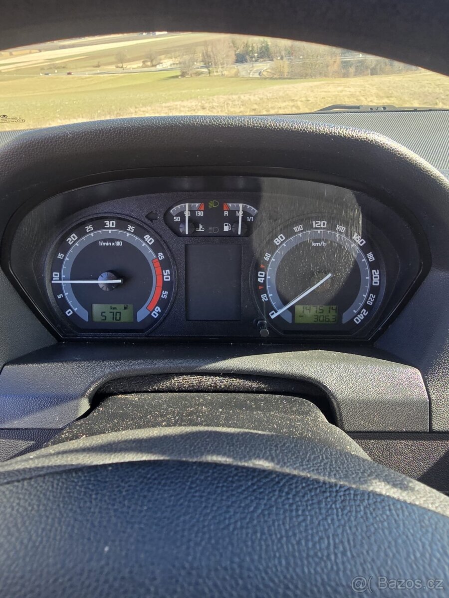 Škoda fabia 1.4.tdi - 8