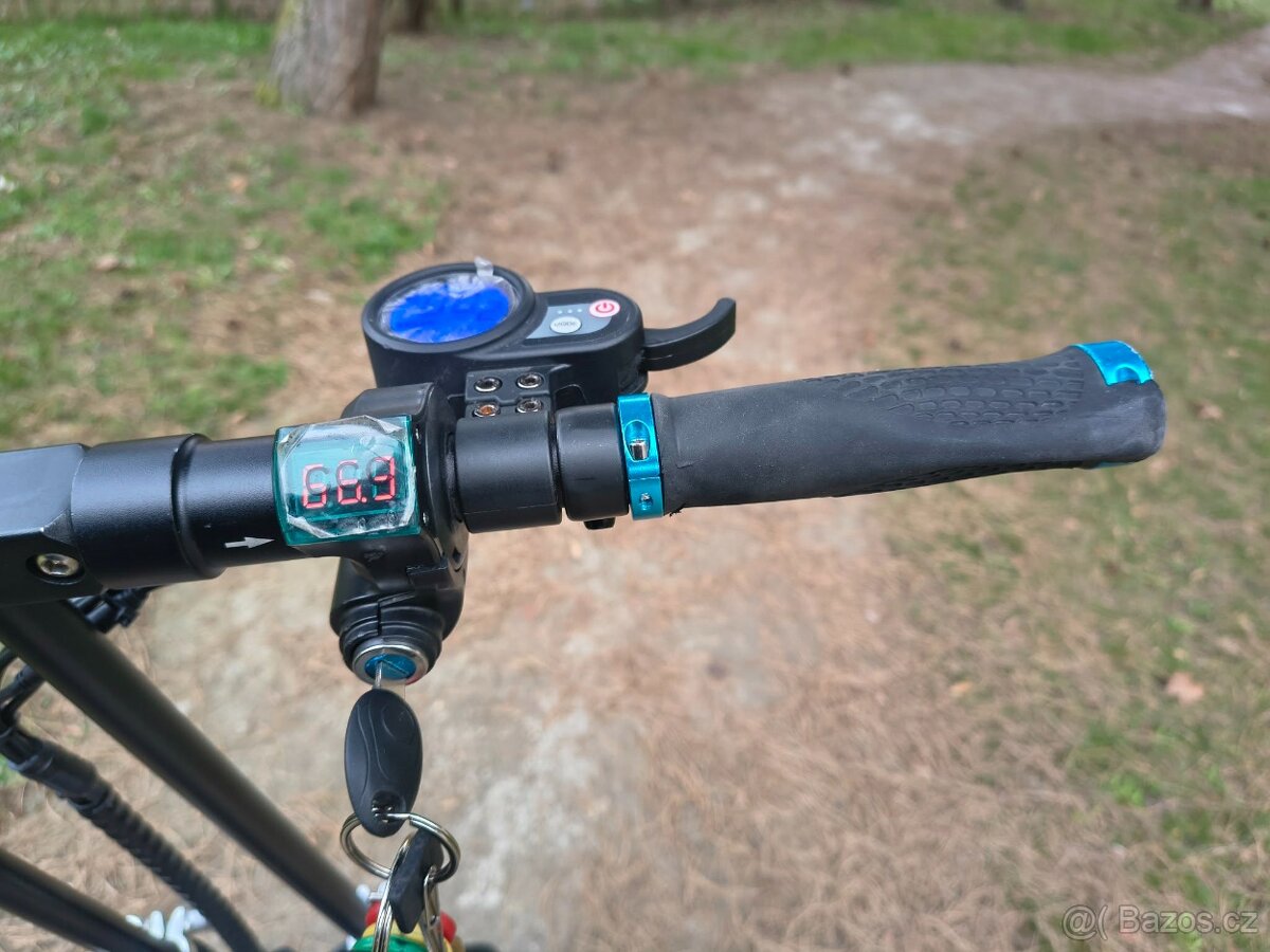 Elektrokoloběžka Bluetouch BT800 - 8