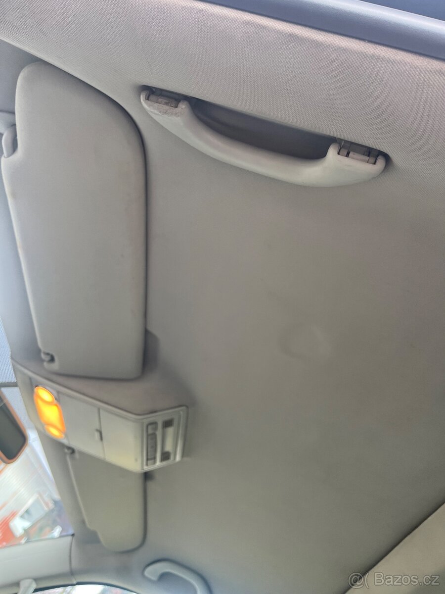 vw multivan 2,5 tdi 96kw - 8