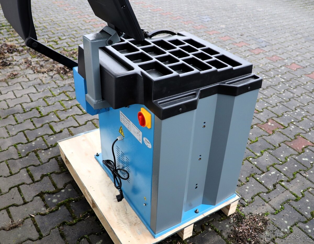 Vyvažovačka kol automatická, brzda, laser - 8