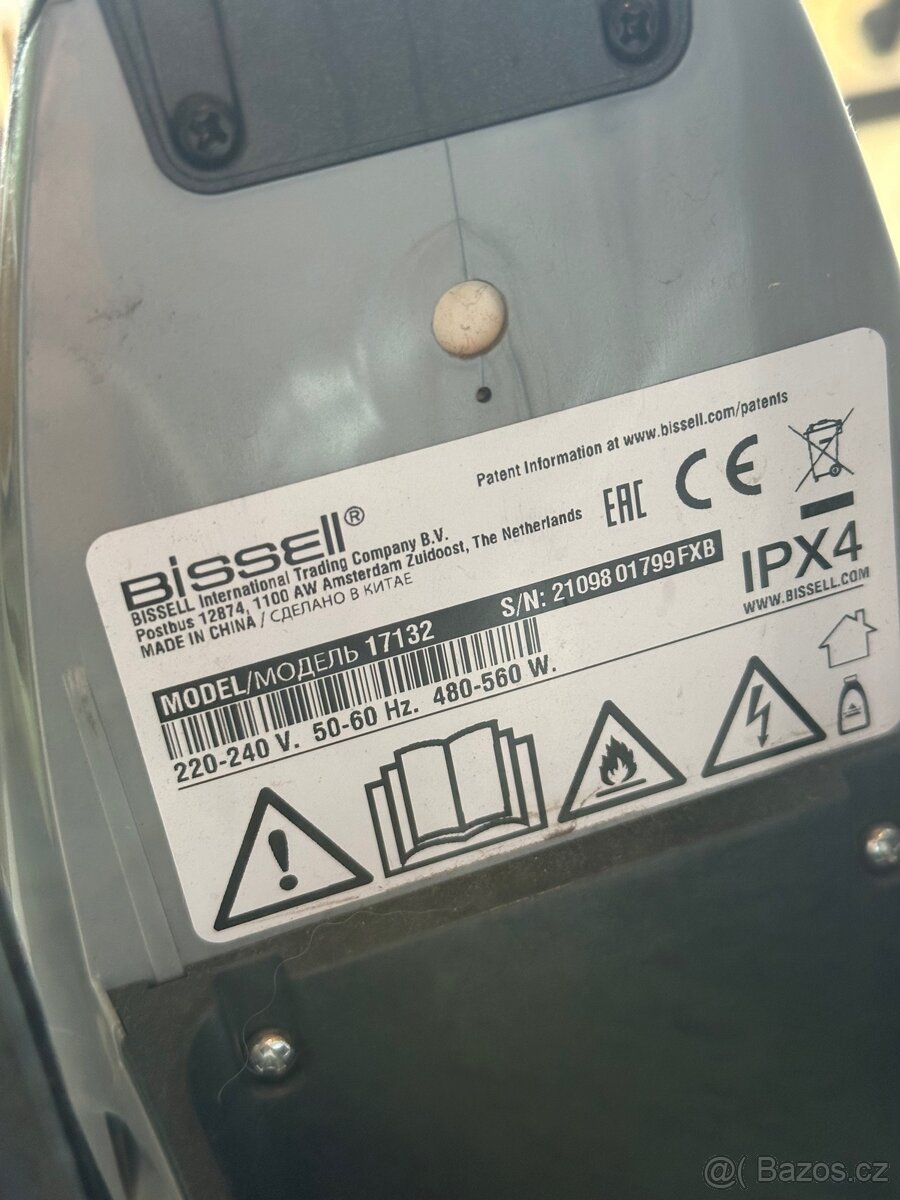 Víceúčelový tyčový vysavač Bissell 17132 CrossWave - 8