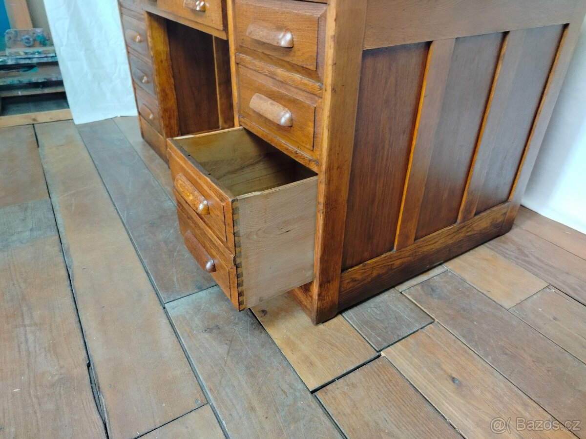 Psací stůl - funkcionalismus - 8