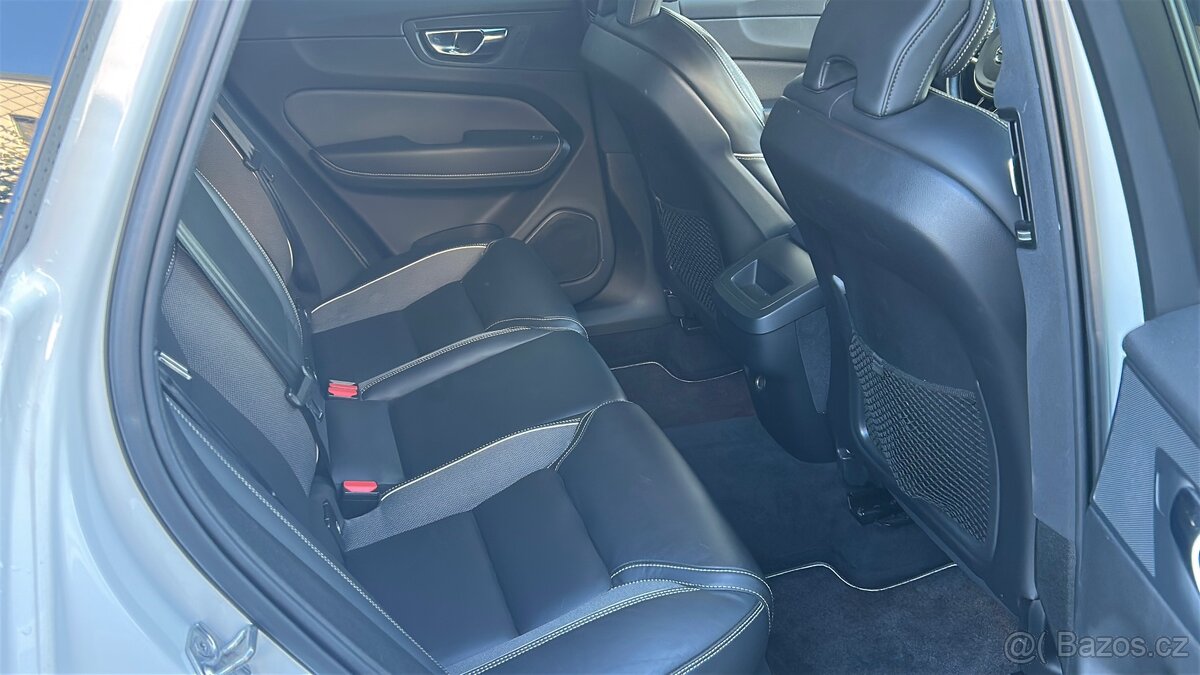 XC60 B4 AWD R-DES, ČR,záruka,tažné,servis,DPH - 8