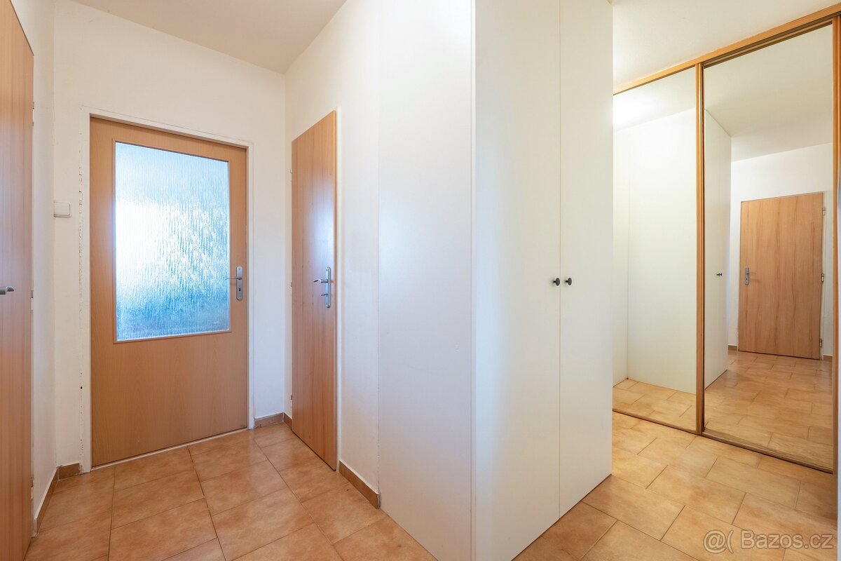 Prodej bytu 3+1 70 m², Praha - Chodov, ev.č. 00072 - 8
