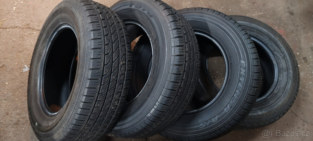 Celoroční pneumatiky TOYO A/S 215/70R15 98T 7,50mm - 8