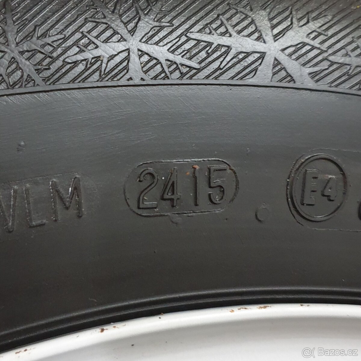 Sada zimních kol Suzuki 215/70 R16 č. AK114 - 8