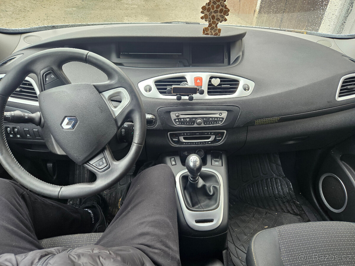 Renault Scenic 1.9 Dci 96Kw r.v. 2011 - 8