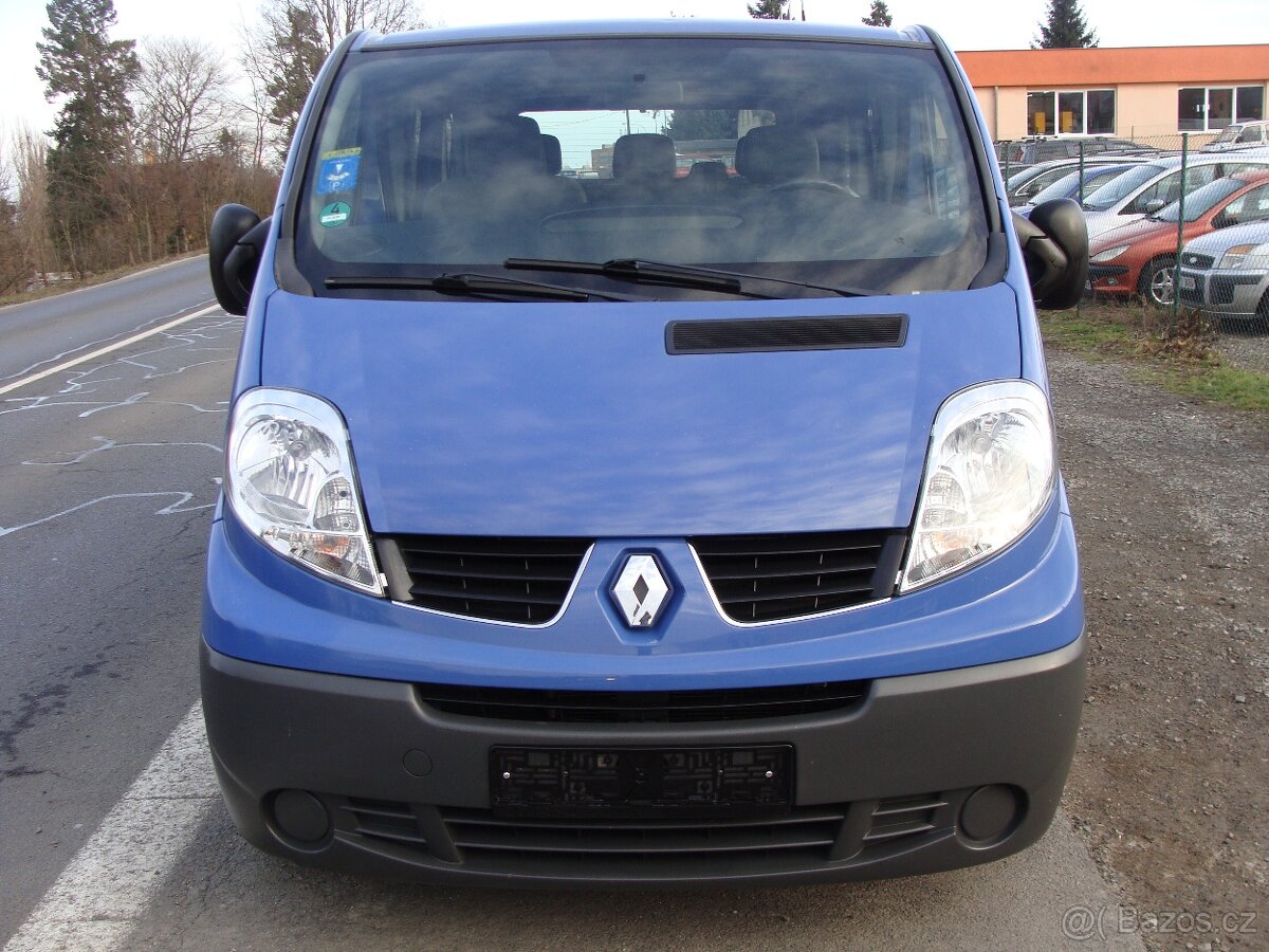Renault Trafic, Passenger 2.0 DCi, 9 míst - 8