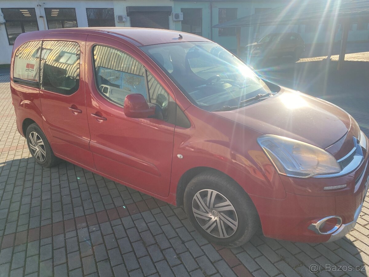 Citroen berlingo 1.6 hdi 55kw multispace - 8