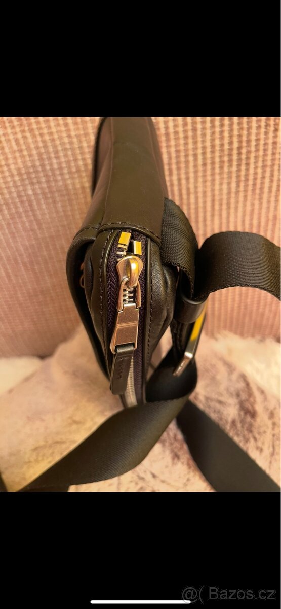Pánská crossbody Tommy Hilfiger - 8