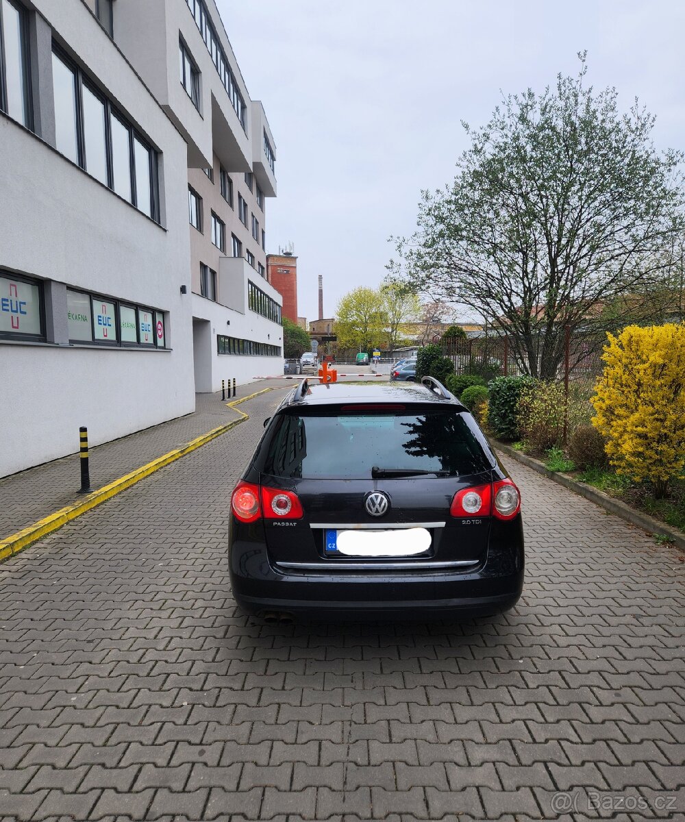 Volkswagen Passat 2.0TDI - 8