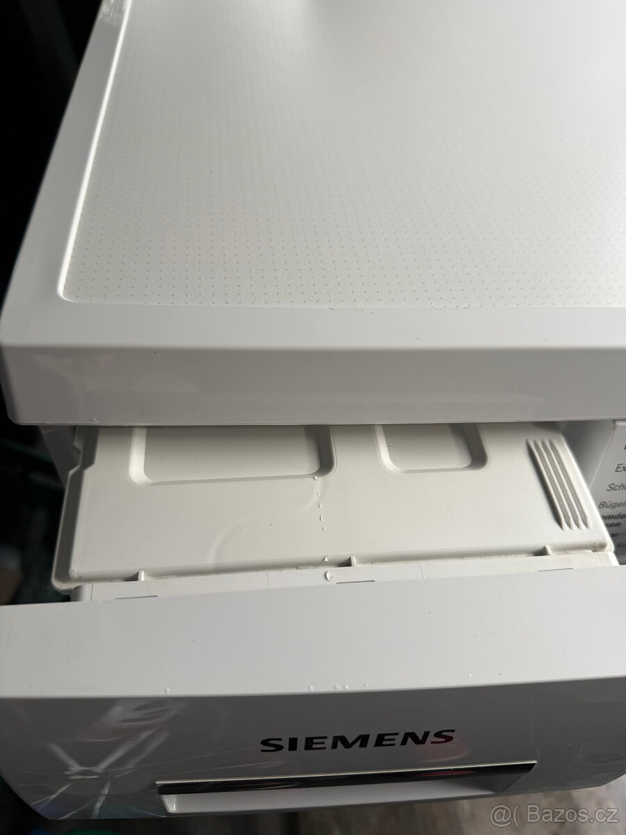 Kondenzační sušička Siemens IQ 790 na 7kg - 8