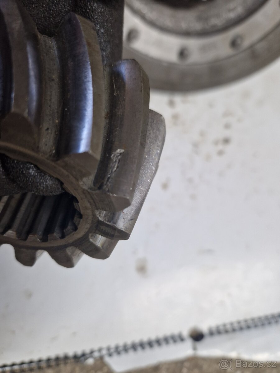 Diferencial zetor 72 - 8