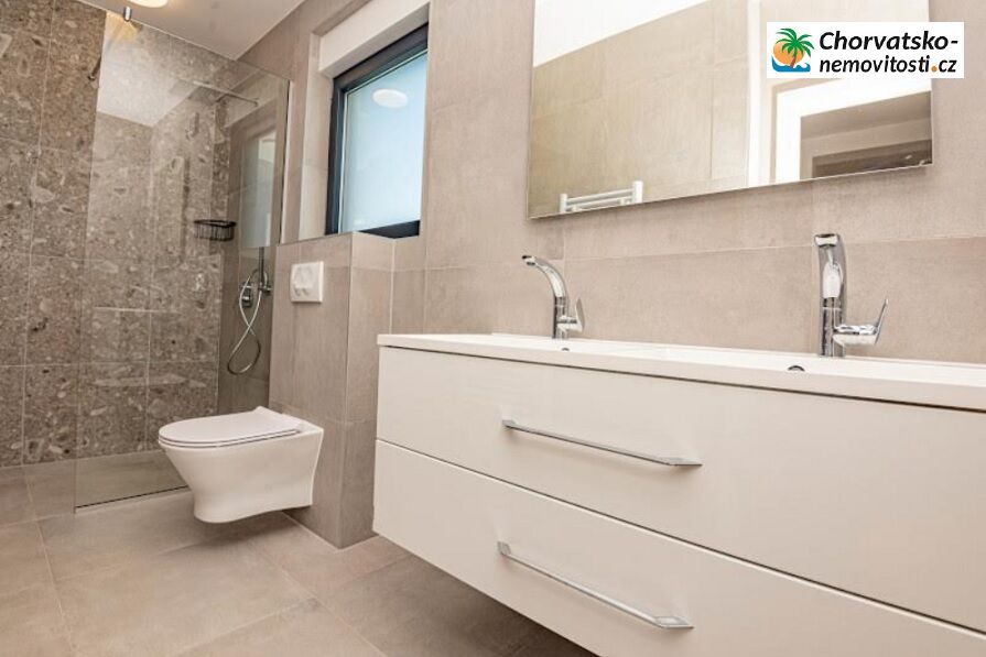 Prodej, dům, 180 m poz., , Česko - 8