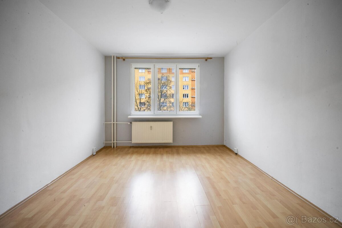 Pronájem bytu 2+1, 59 m2, Křimická ul., Plzeň - 8