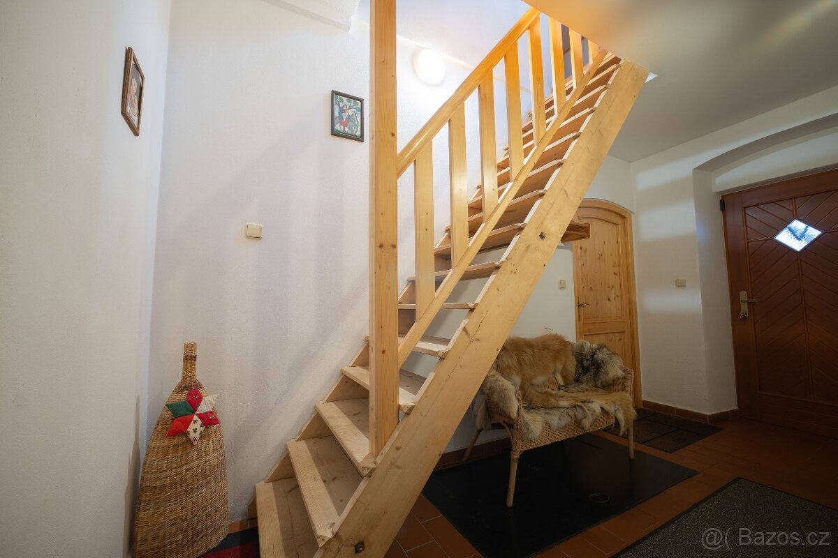 CHALUPA NA MÍSTĚ, KDE SE BĚŽNĚ NEPRODÁVÁ – ŠUMAVA - 8