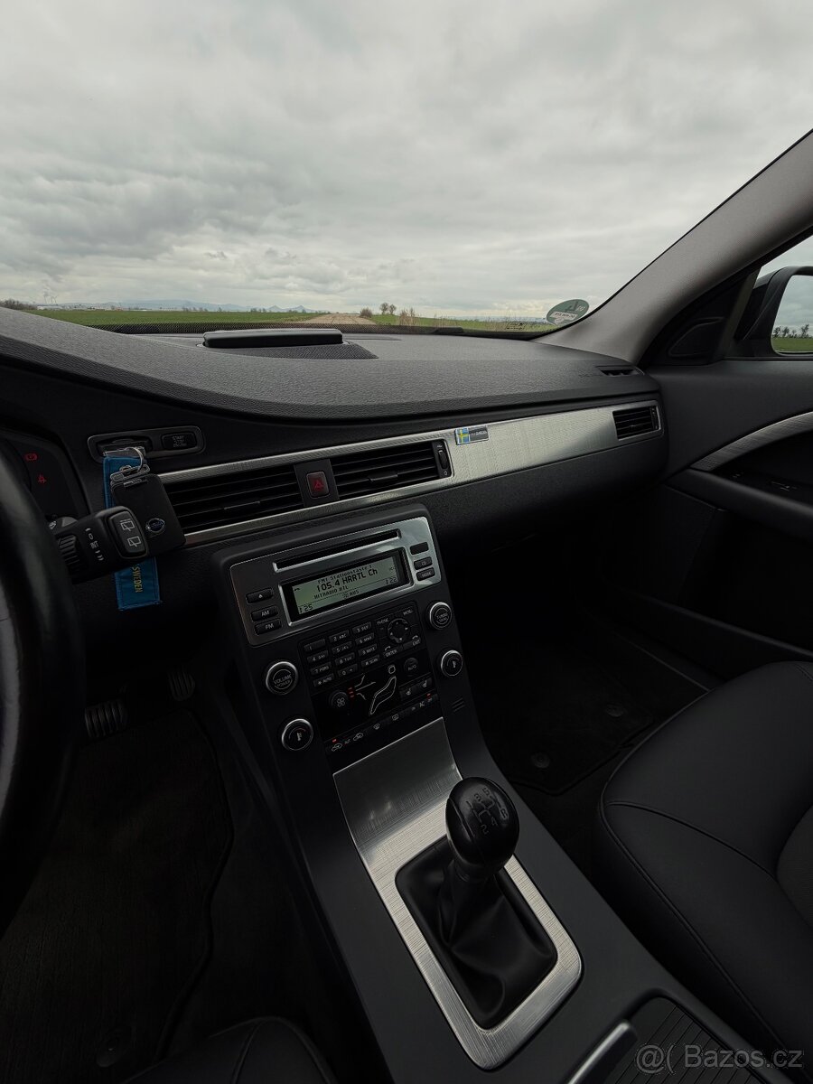 Volvo V70 2.0i - 8