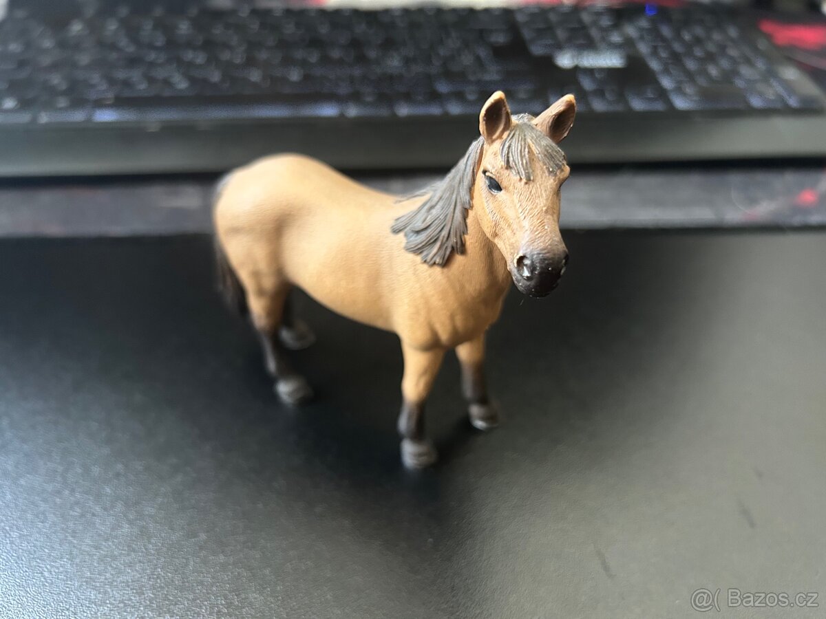 Schleich koně - 8