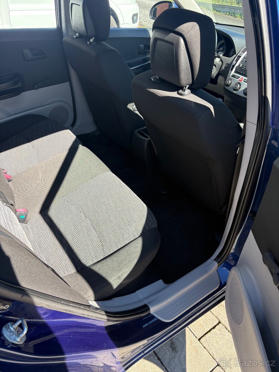 Kia Ceed 1.4 benzín - 8
