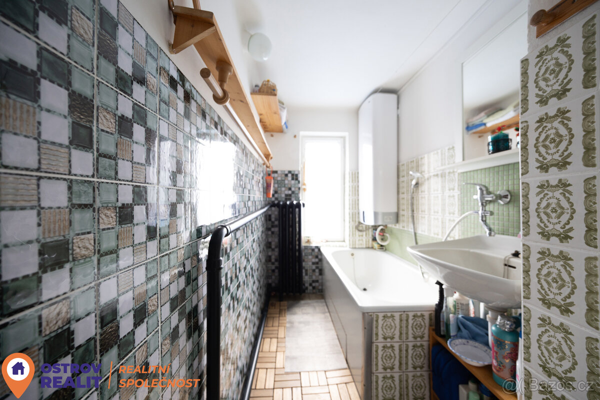 Prodej rodinného domu 4+2, 130 m², pozemek 639 m² – Šumperk - 8