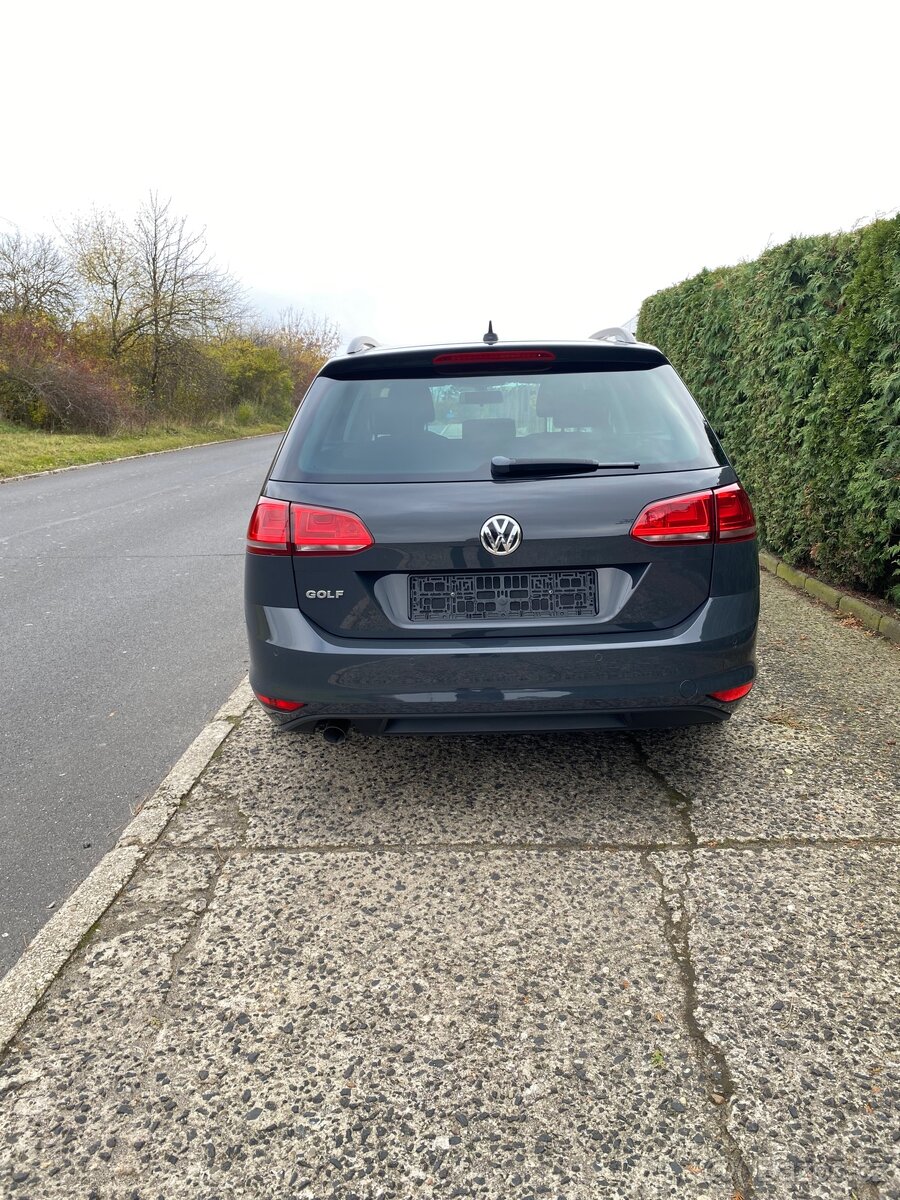 Volkswagen Golf VII Variant - 8