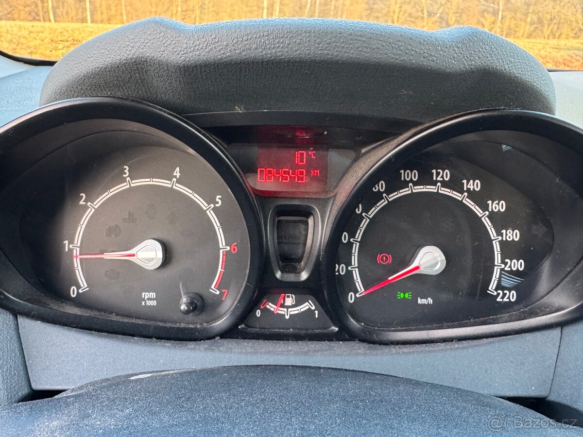 Ford fiesta 1.2 2010 - 8