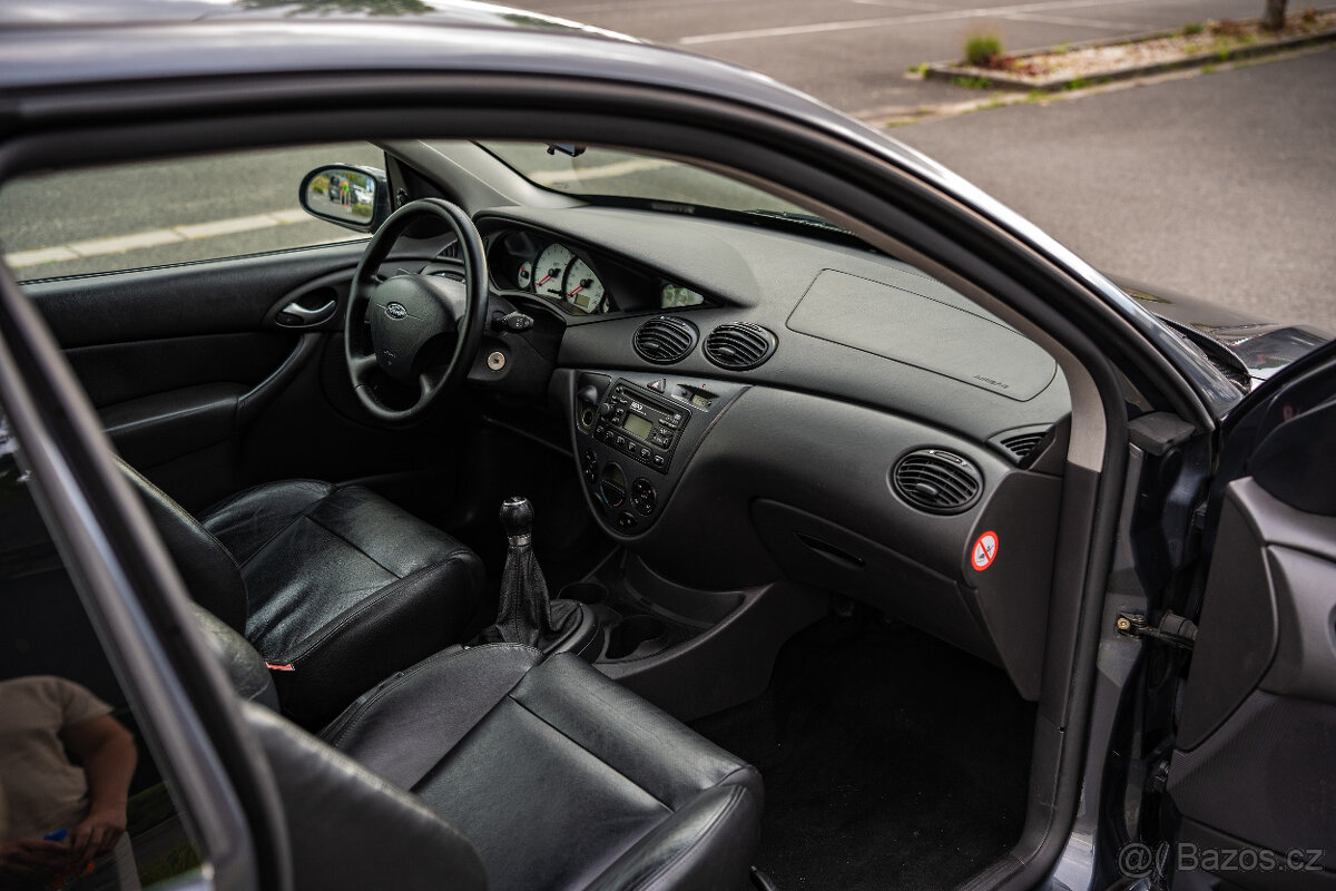 Ford Focus ST170 - 8