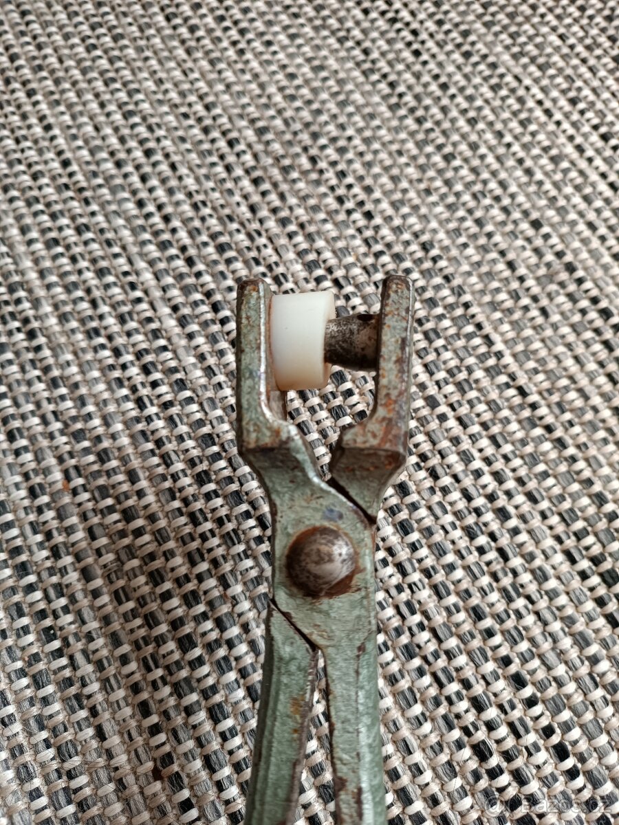 Univerzální perforační, tetovací a vrubovací kleště - 8