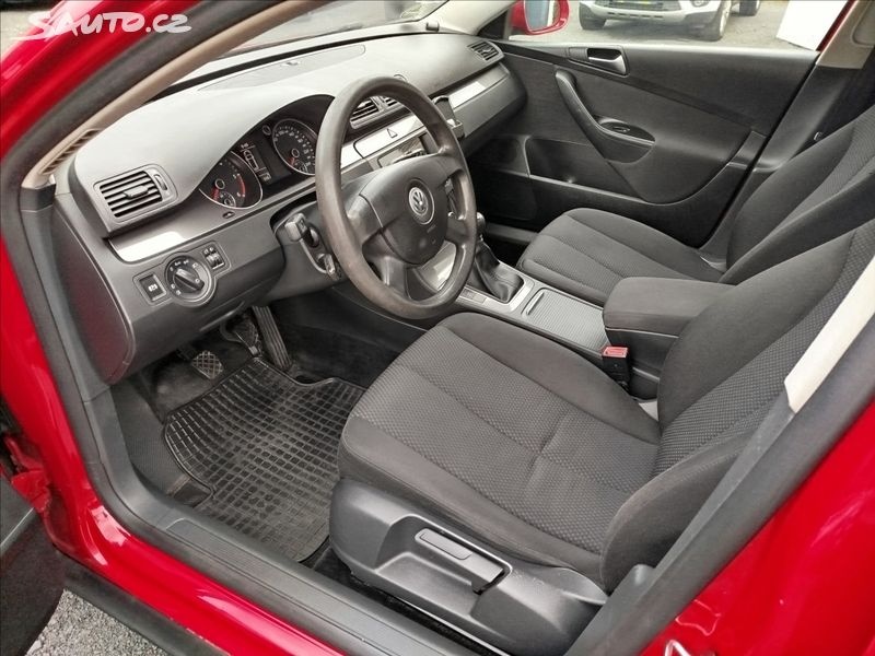 VW Passat 2.0 TDi 103kW, r.v. 6/2010, naj. 258.691 km - 8