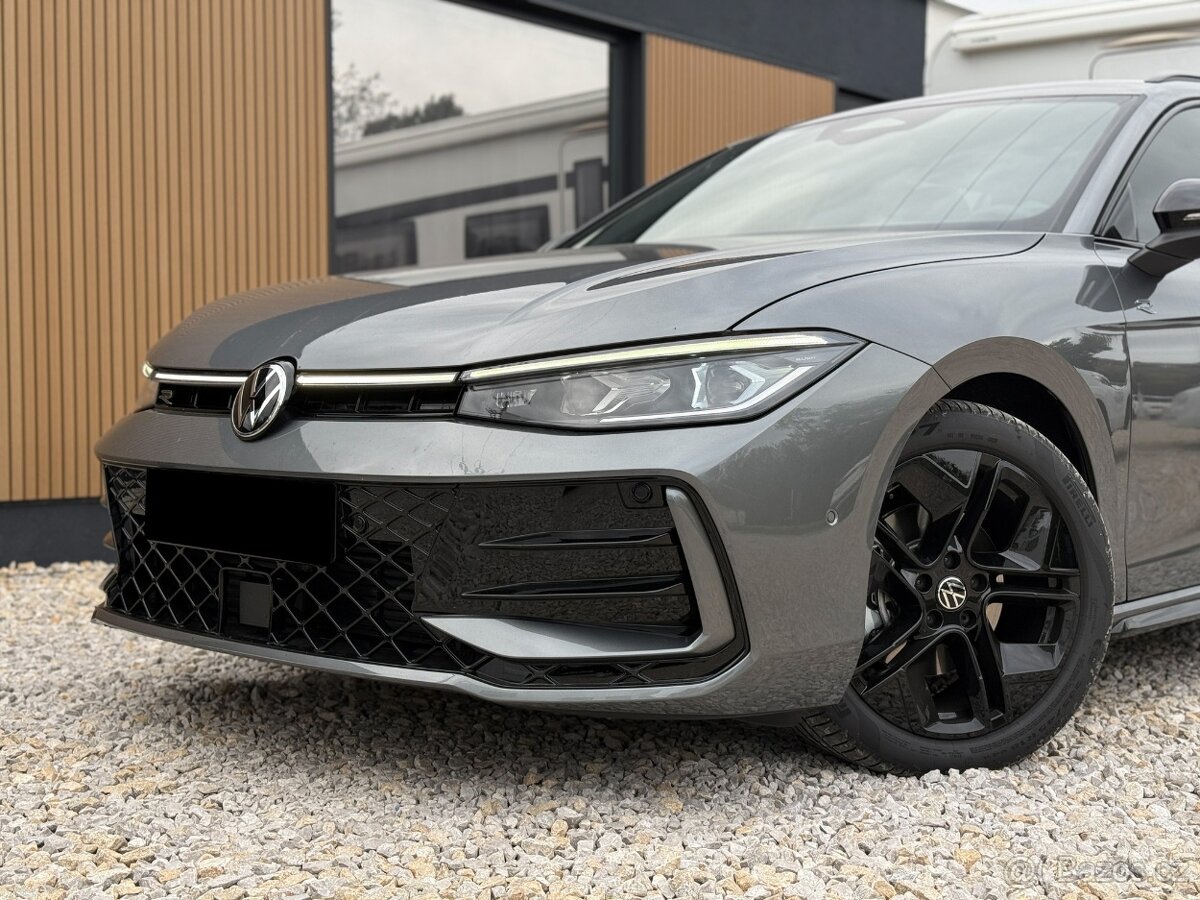 Volkswagen Passat Variant R-Line 2.0 TDI 4X4 DSG Pano,Matrix - 8
