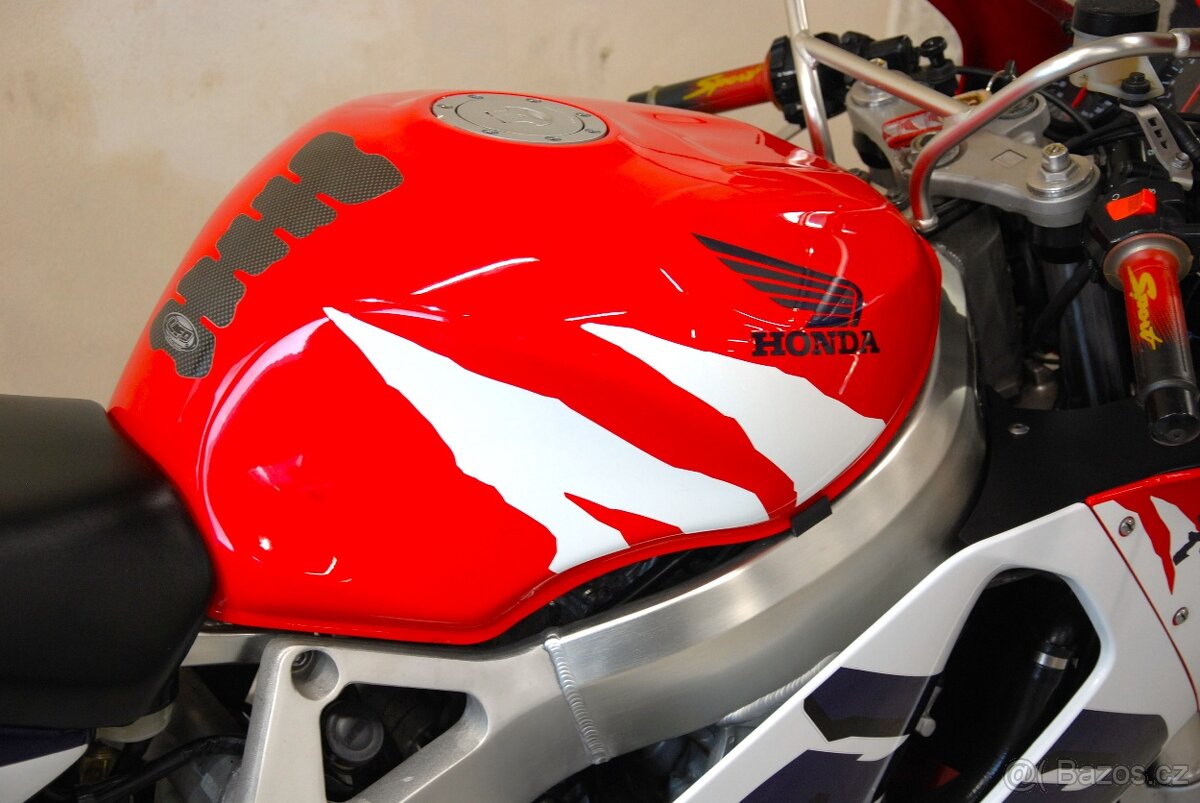 Honda CBR 900 RR Fireblade - VÝPRODEJ, krásný stav - 8