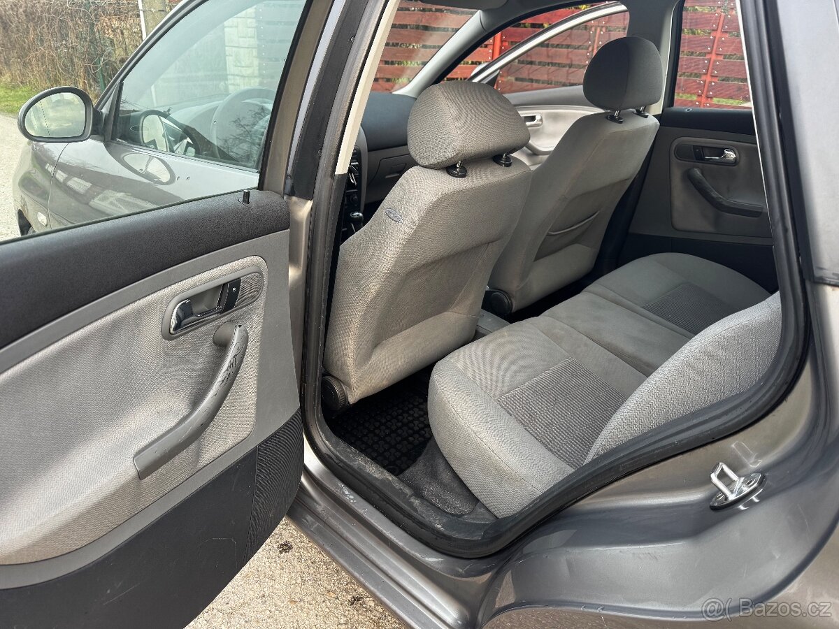 Seat Ibiza 1.4 benzín | r. v. 2004 - 8