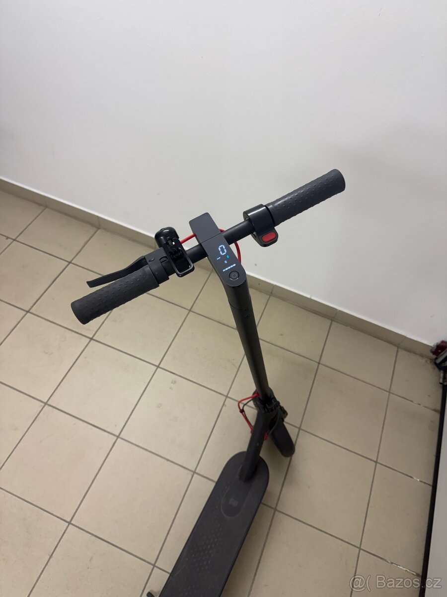 Xiaomi scooter PRO - 8