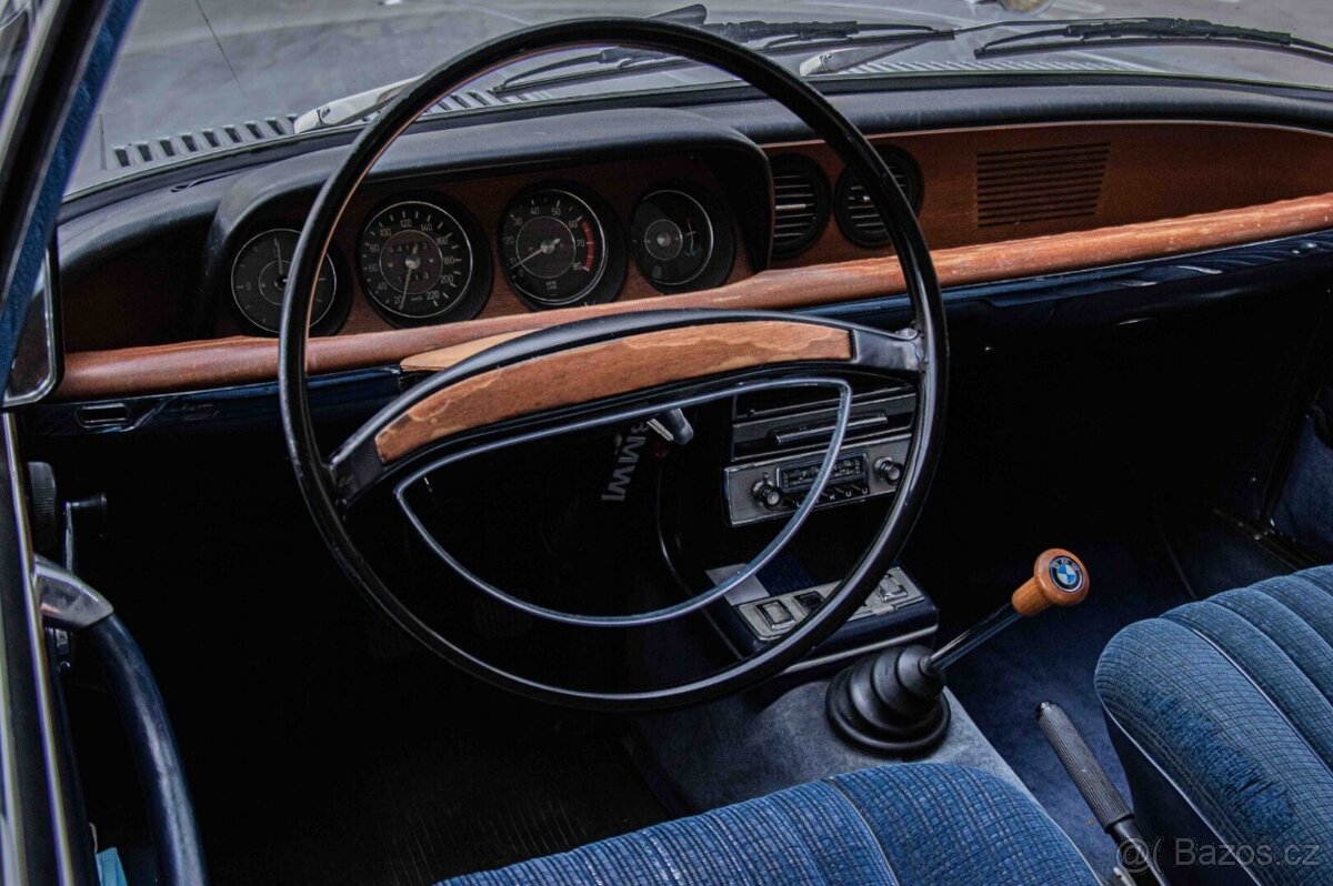 BMW 2000CS - 8