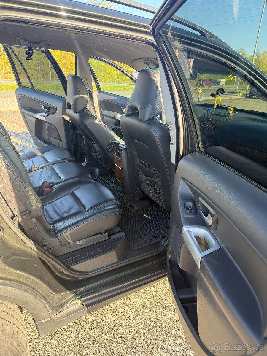Volvo XC90 - 8
