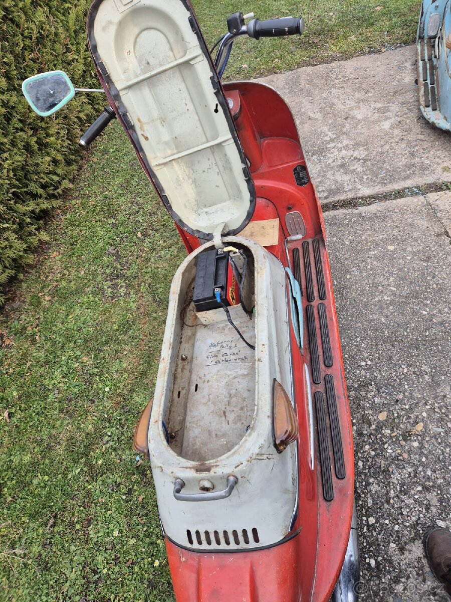 Skutr cz 175 typ 502 prase r.v. 1961. - 8