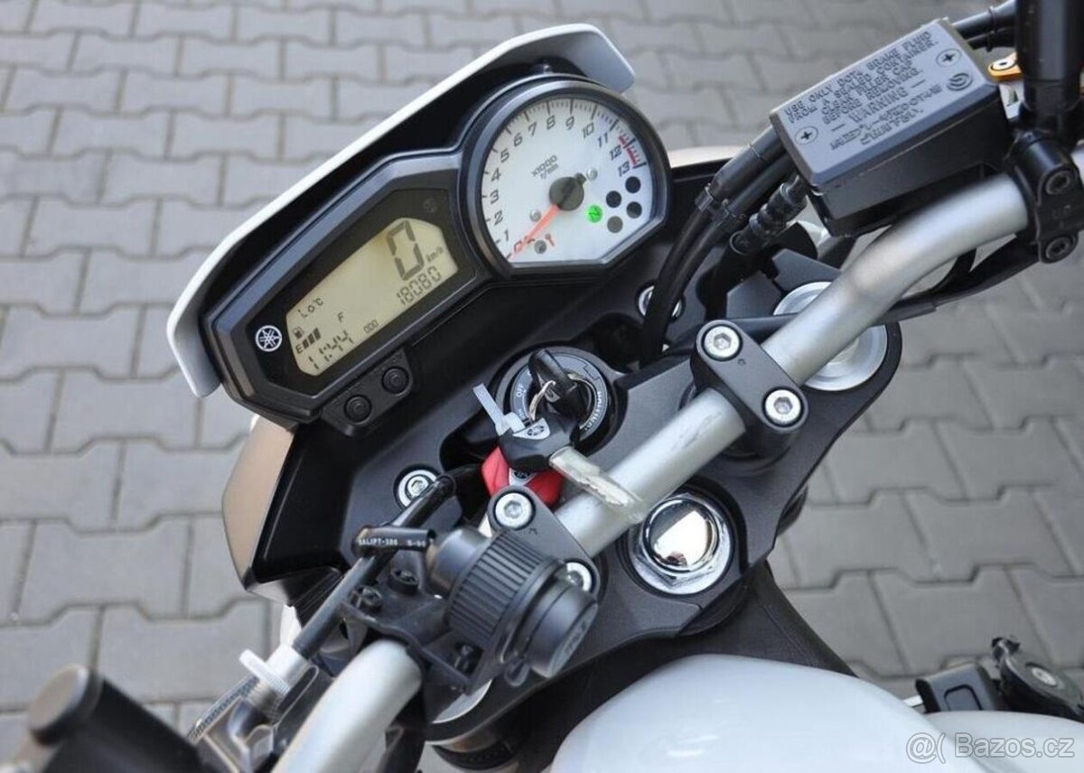 Yamaha FZ 8 N benzín 78 kw - 8