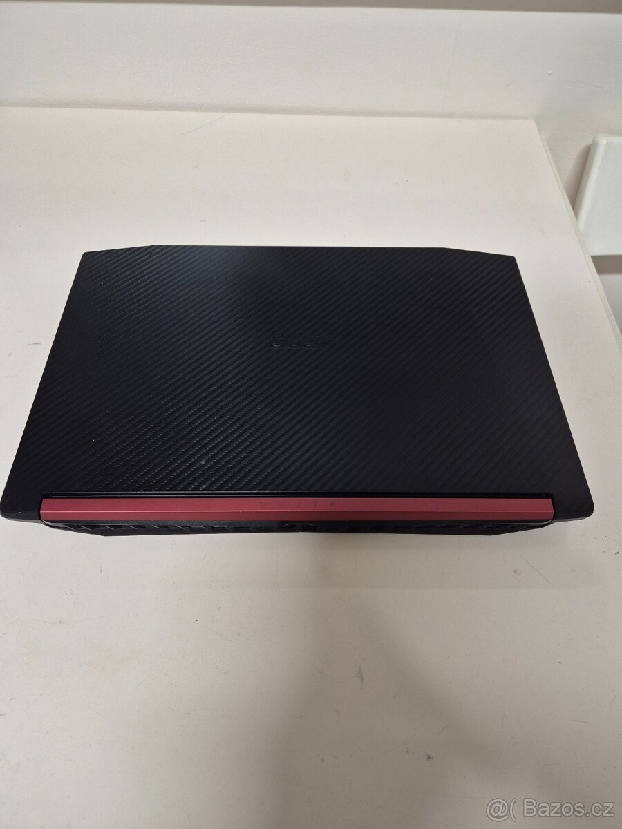 Herní notebook Acer Nitro 5 - 8