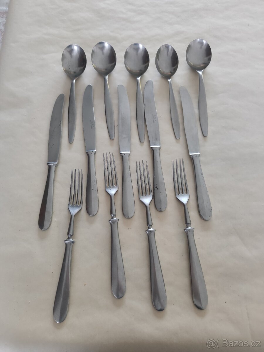 Kuchyňské pomůcky - 8