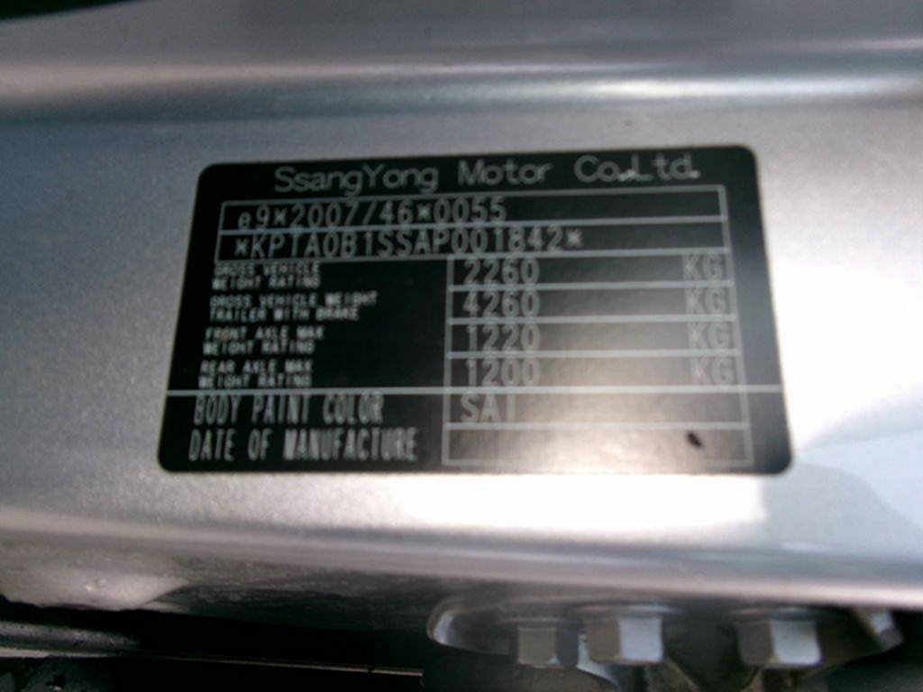 SSANGYONG KORANDO D20T Executive AWD bez koroze 2011 - 8