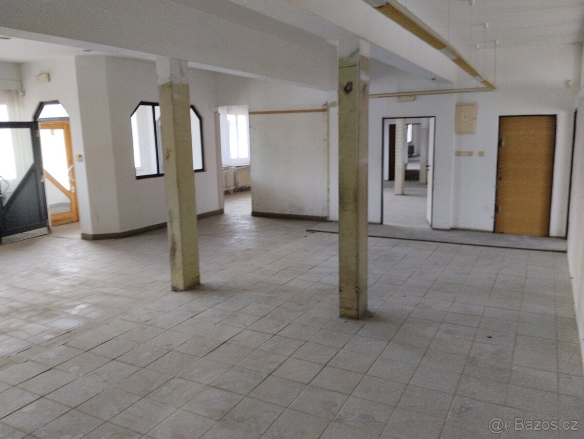 Prodám nemovitost na lukrativním místě v České Lípě - 8