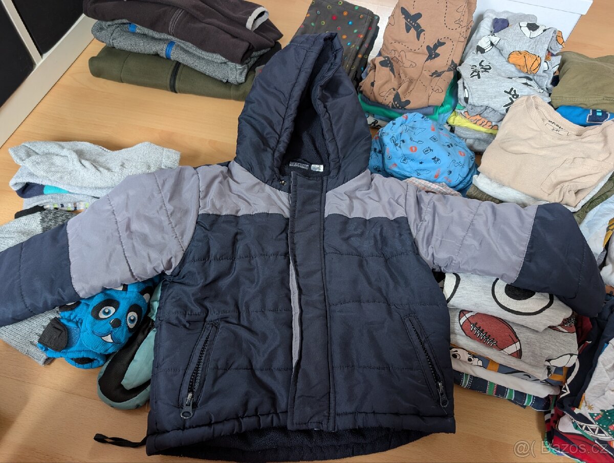 Balík oblečení a boty pro kluka 92,98 - 8