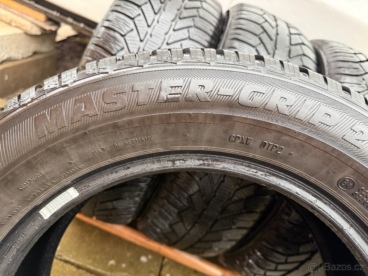 Prodám zimní pneu 205/60/16 92H - 8