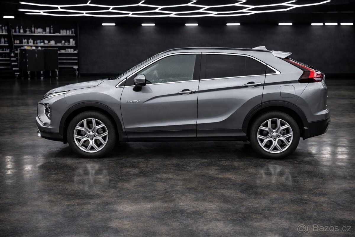 MITSUBISHI ECLIPSE CROSS 2.4 PHEV HYBRID 4x4 2022 - 8