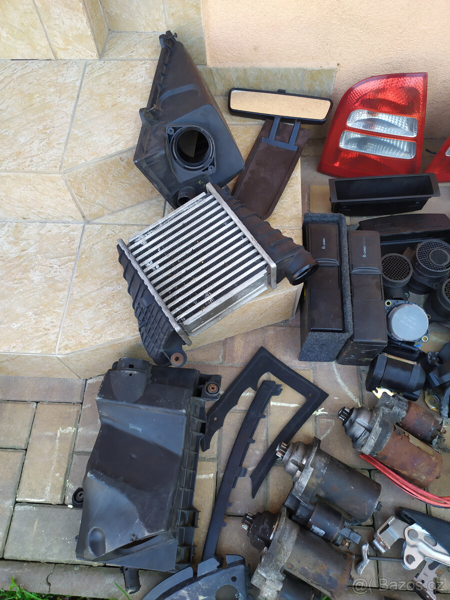 Škoda Octavia RS díly - 8